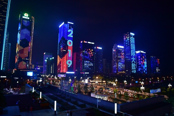 2035年,澳门特马之夜,未来与传统的璀璨交汇2023今晚澳门特马开了