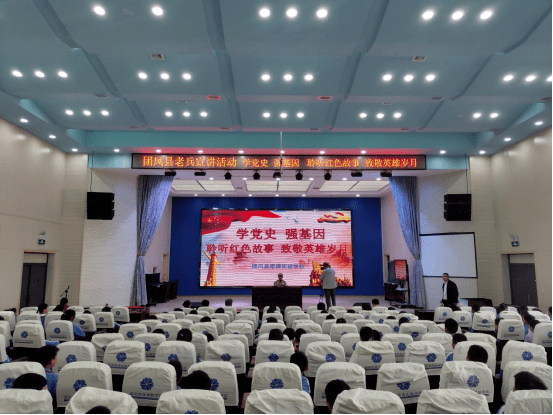 2049,未来教育的曙光—全年免费资料公开的探索与实践2024全年免费资料公开探索2024年澳