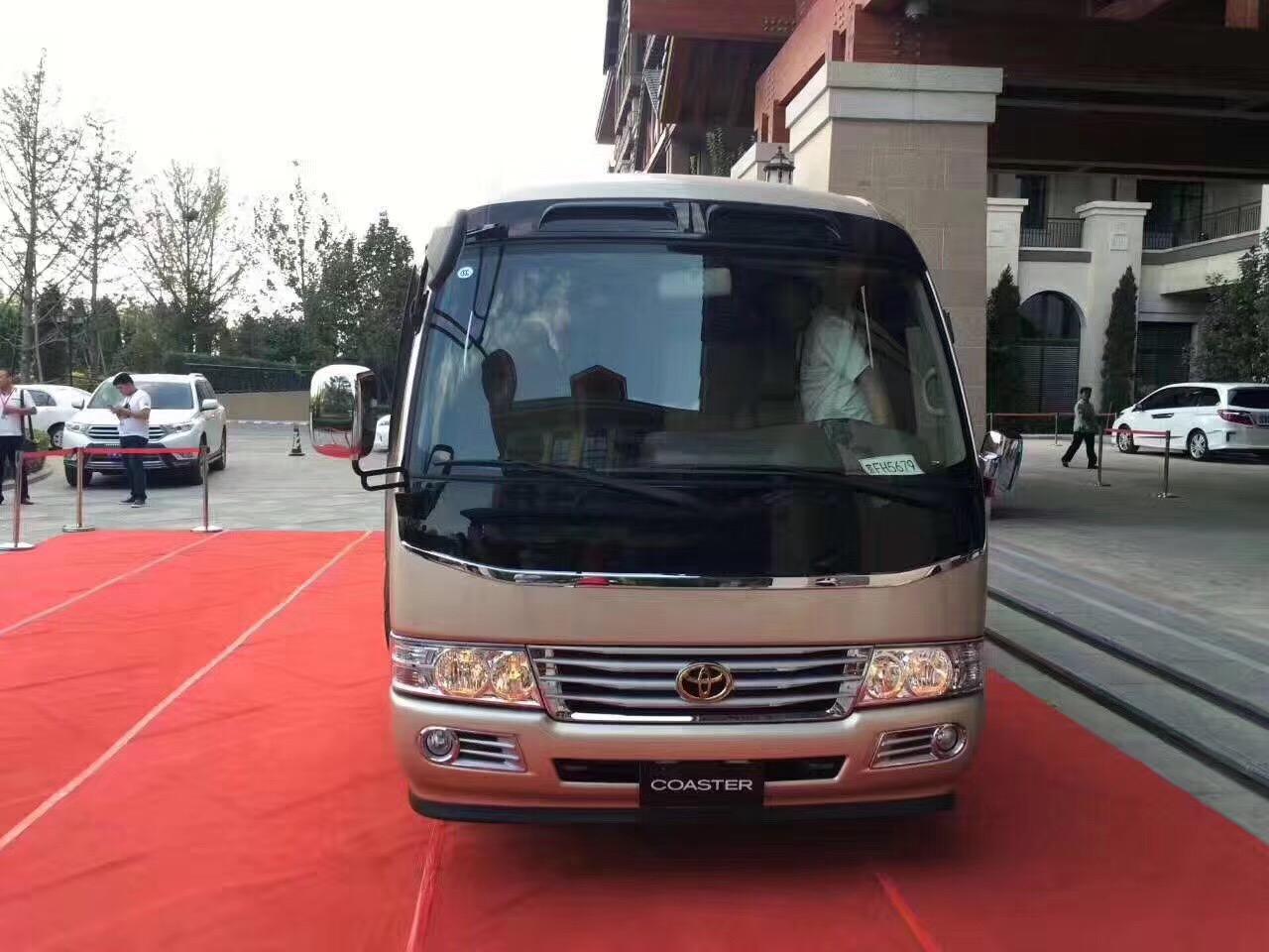 电动中巴车25座，价格、优势与未来展望电动中巴车19座多少钱
