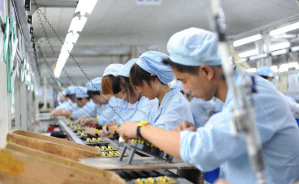 深圳，普工月薪破80，见证制造业的崛起与变革深圳有工资8000以上普工的厂有年龄限制