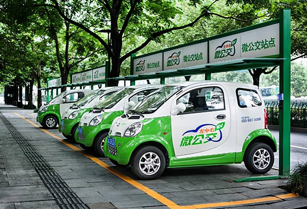新能源电动汽车，绿色出行的未来趋势新能源电动汽车充电多长时间